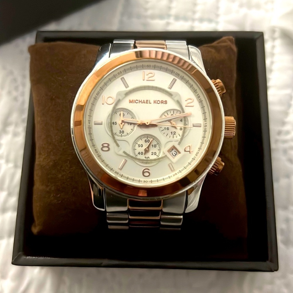 Michael Kors Women Watch​​
